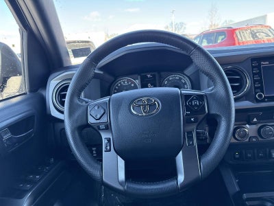2023 Toyota Tacoma 4WD 4WD SR Double Cab 5' Bed V6 AT (GS)