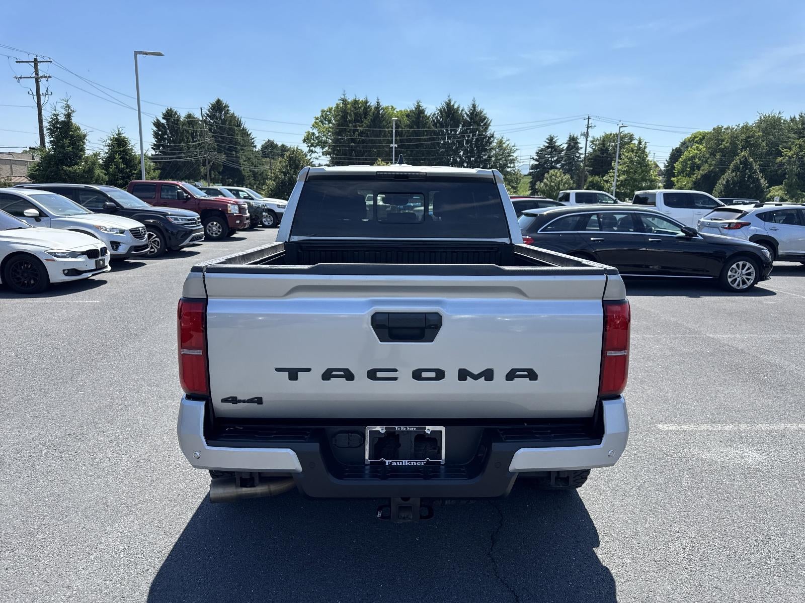 2024 Toyota Tacoma 4WD 4WD TRD Off Road Double Cab 5' Bed AT (Natl)