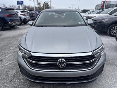 2023 Volkswagen Jetta SE Auto