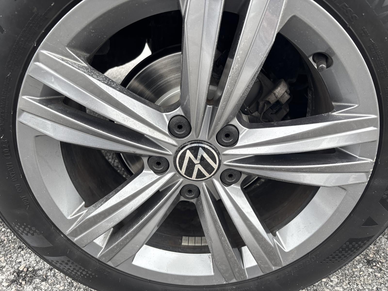 2023 Volkswagen Jetta SE Auto