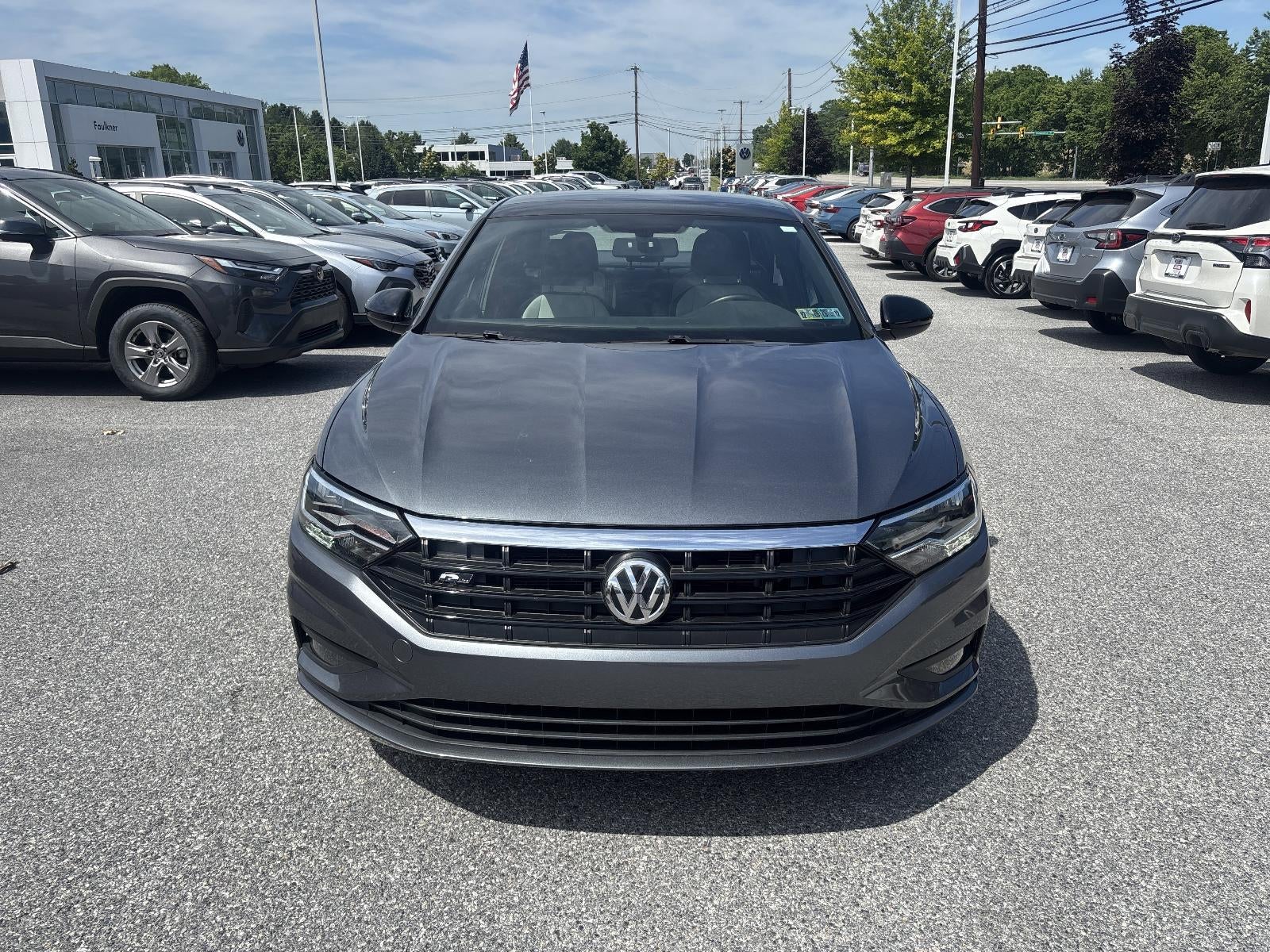 2019 Volkswagen Jetta R-Line Auto w/SULEV