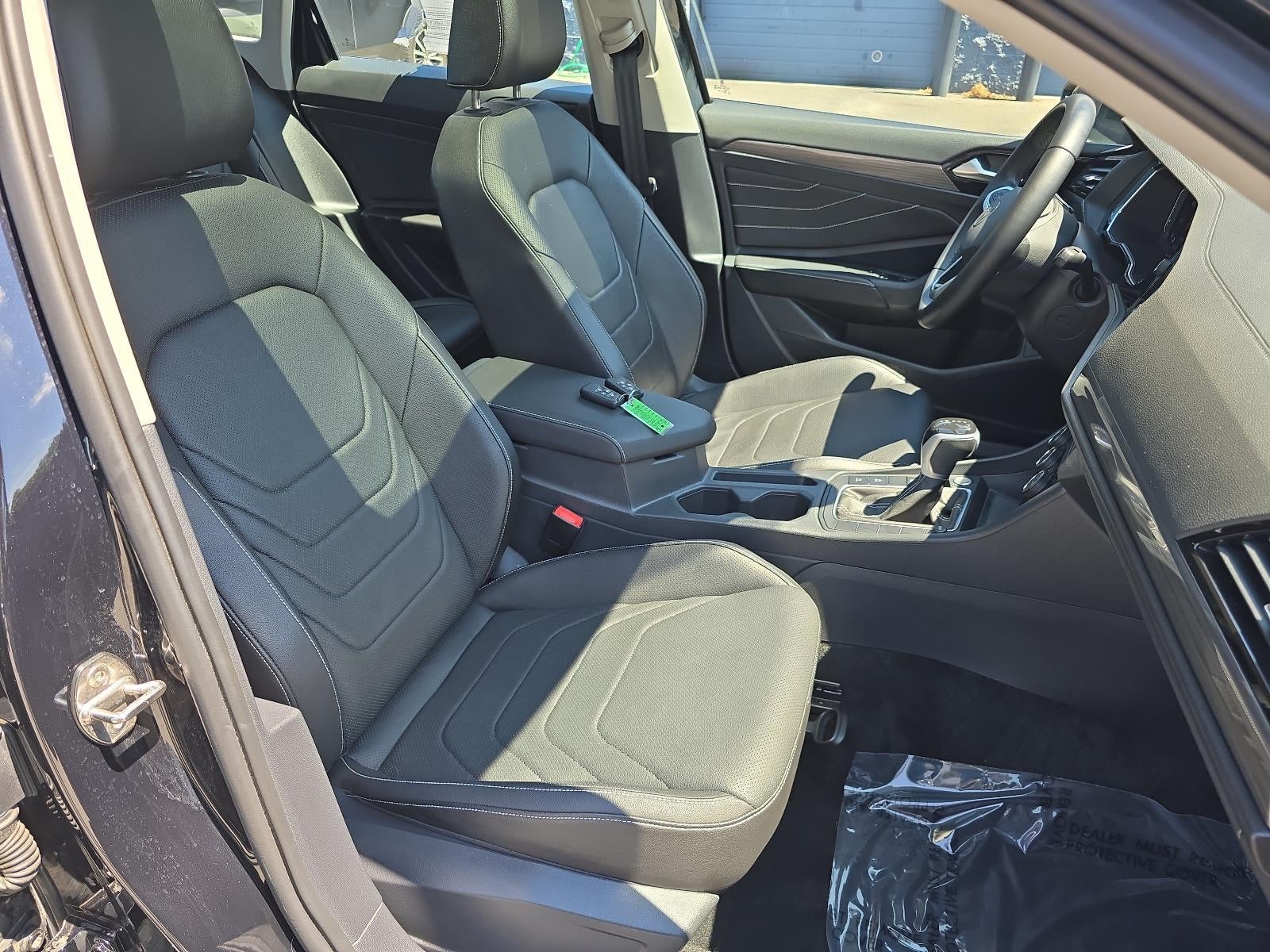 2023 Volkswagen Jetta SEL Auto
