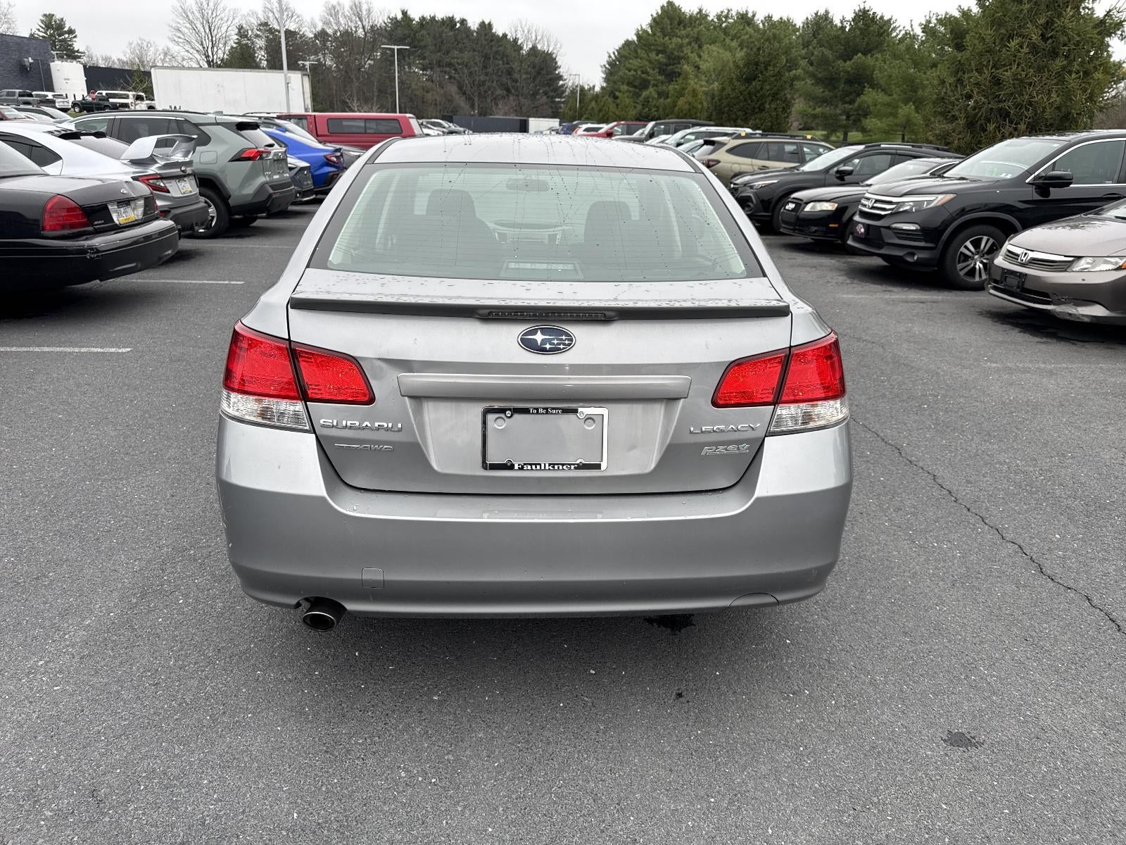 2010 Subaru Legacy 2.5i Automatic Premium All-Weather w/Power Moonroof