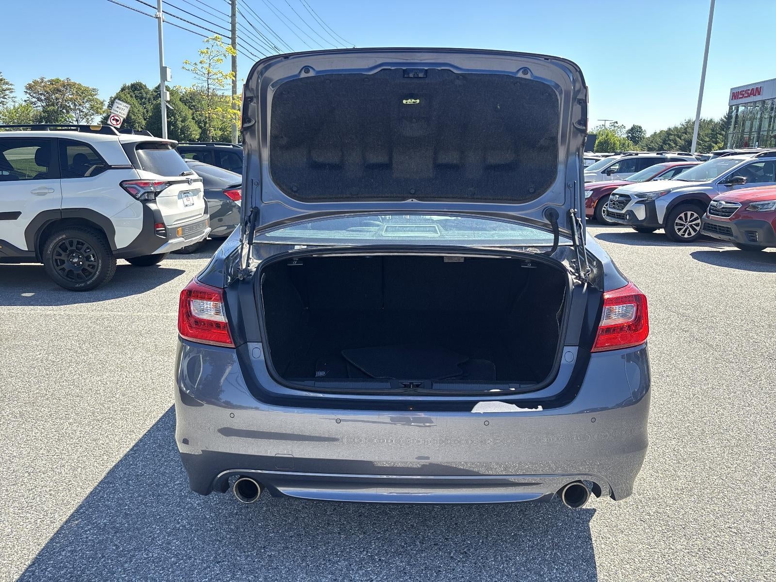 2017 Subaru Legacy 3.6R Limited