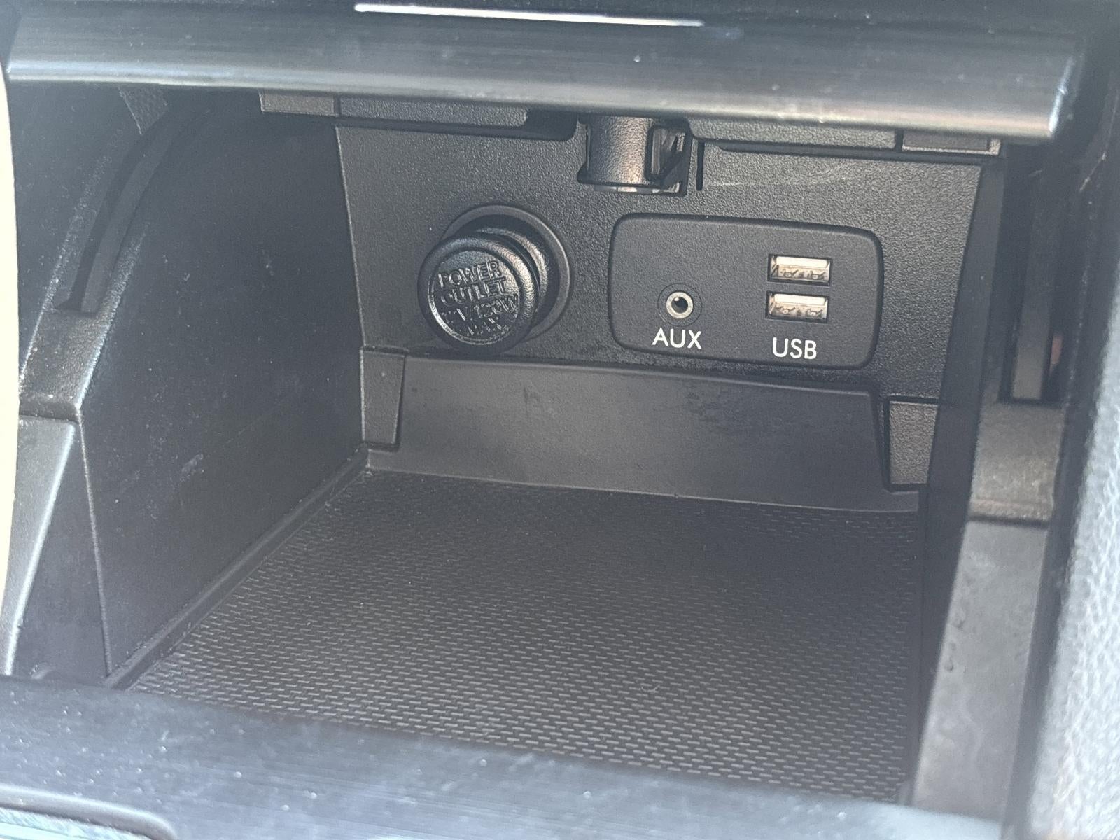 2017 Subaru Legacy 3.6R Limited