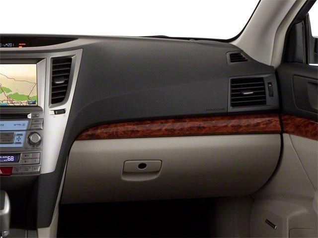 2011 Subaru Outback 2.5i Premium Automatic w/All-Weather Pkg and Power Moonroof Pkg