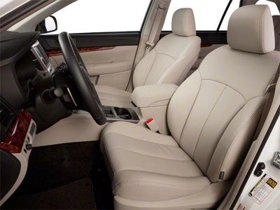 2011 Subaru Outback 2.5i Limited Automatic w/Power Moonroof Pkg