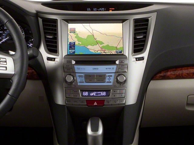 2011 Subaru Outback 2.5i Limited Automatic w/Power Moonroof Pkg