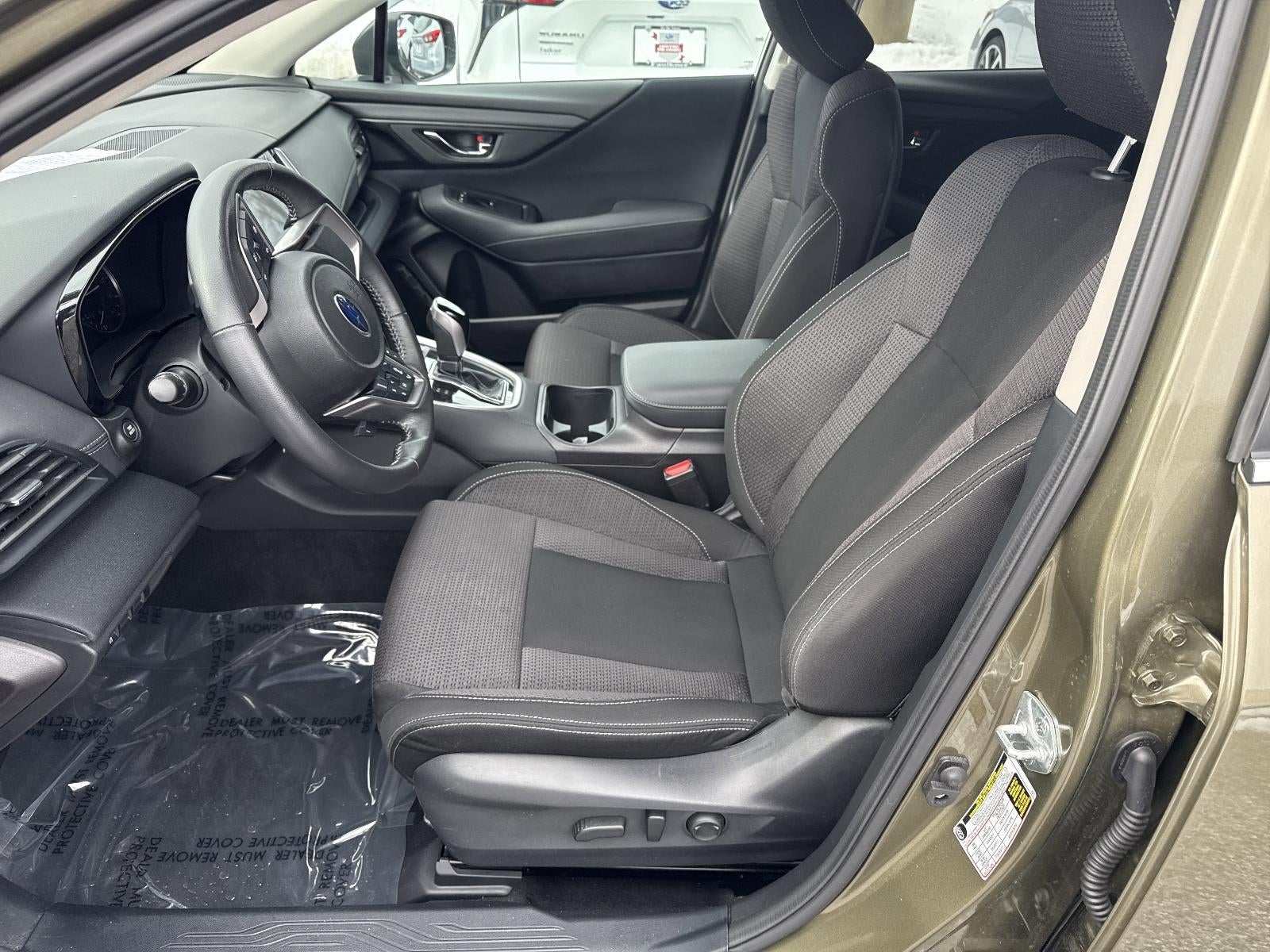 2023 Subaru Outback Premium CVT