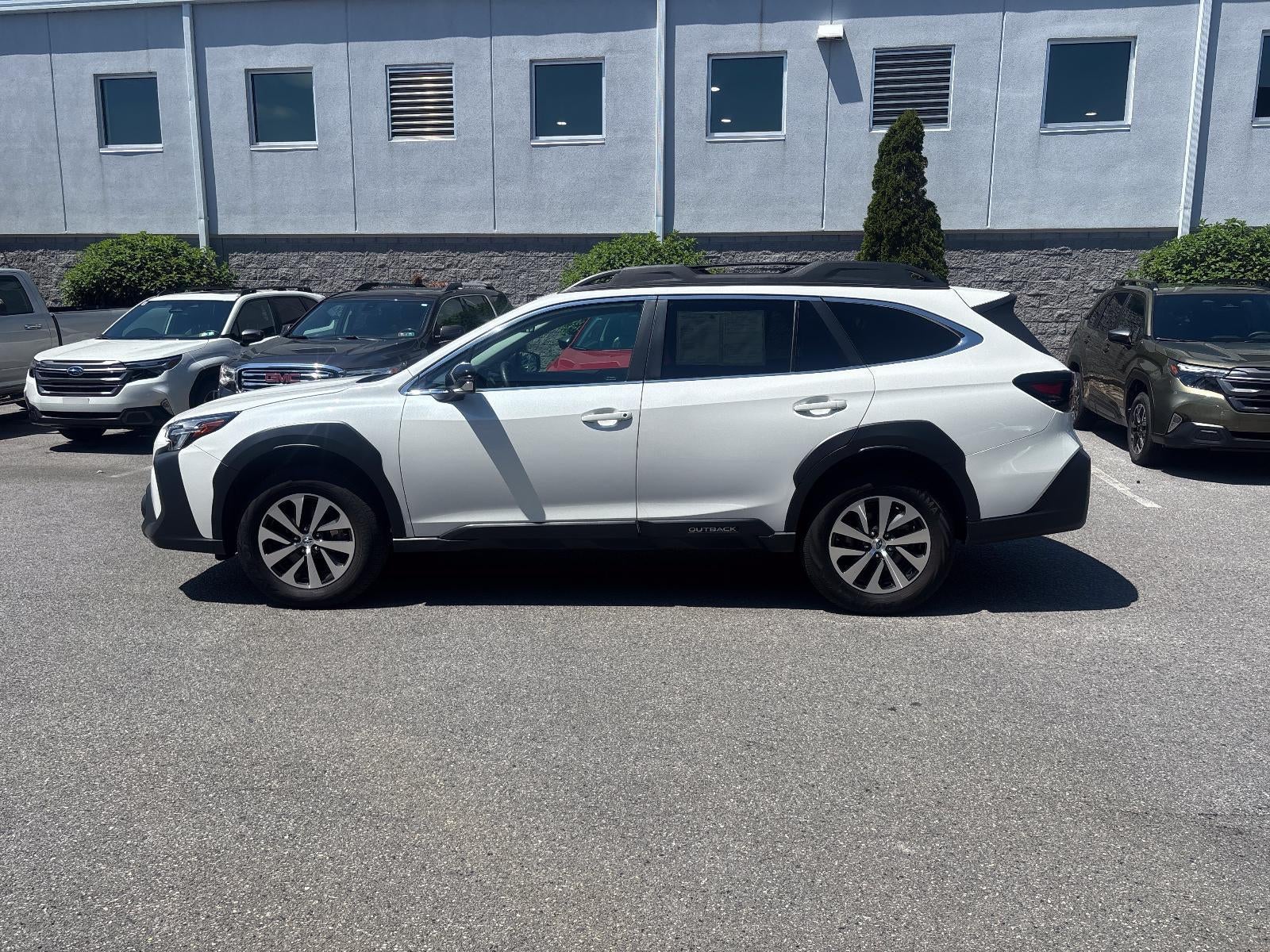 2025 Subaru Outback Premium AWD