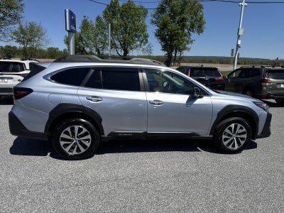 2025 Subaru Outback Premium AWD
