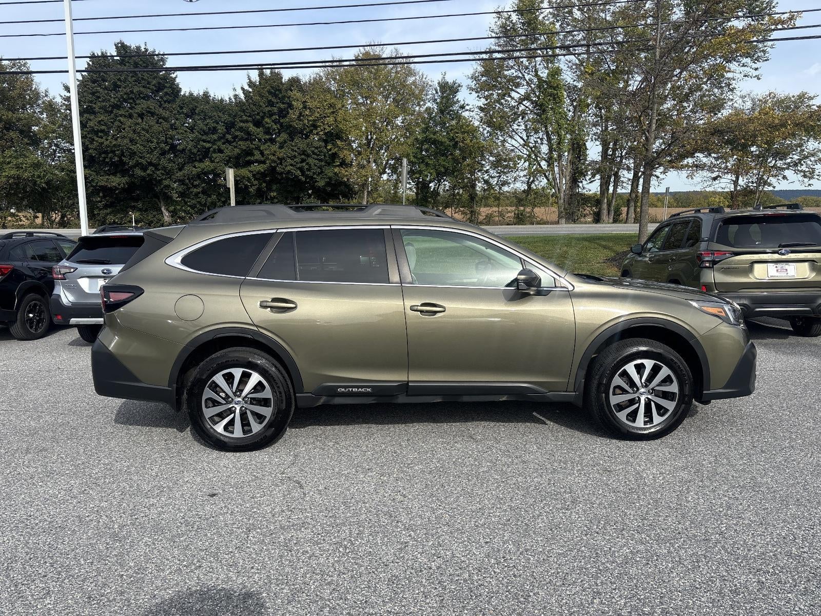 2022 Subaru Outback Premium CVT