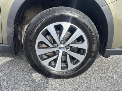 2022 Subaru Outback Premium CVT