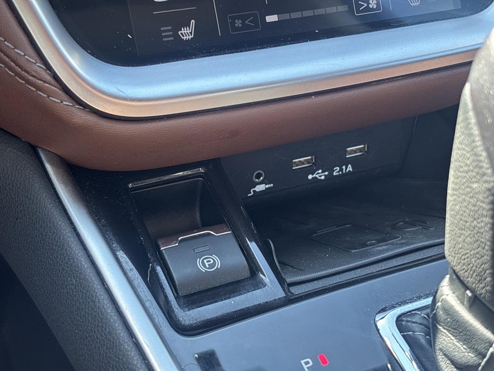 2022 Subaru Outback Touring CVT