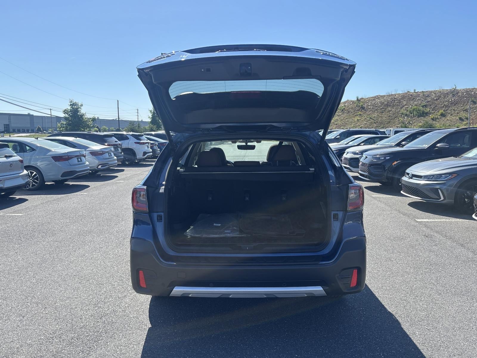2022 Subaru Outback Touring CVT