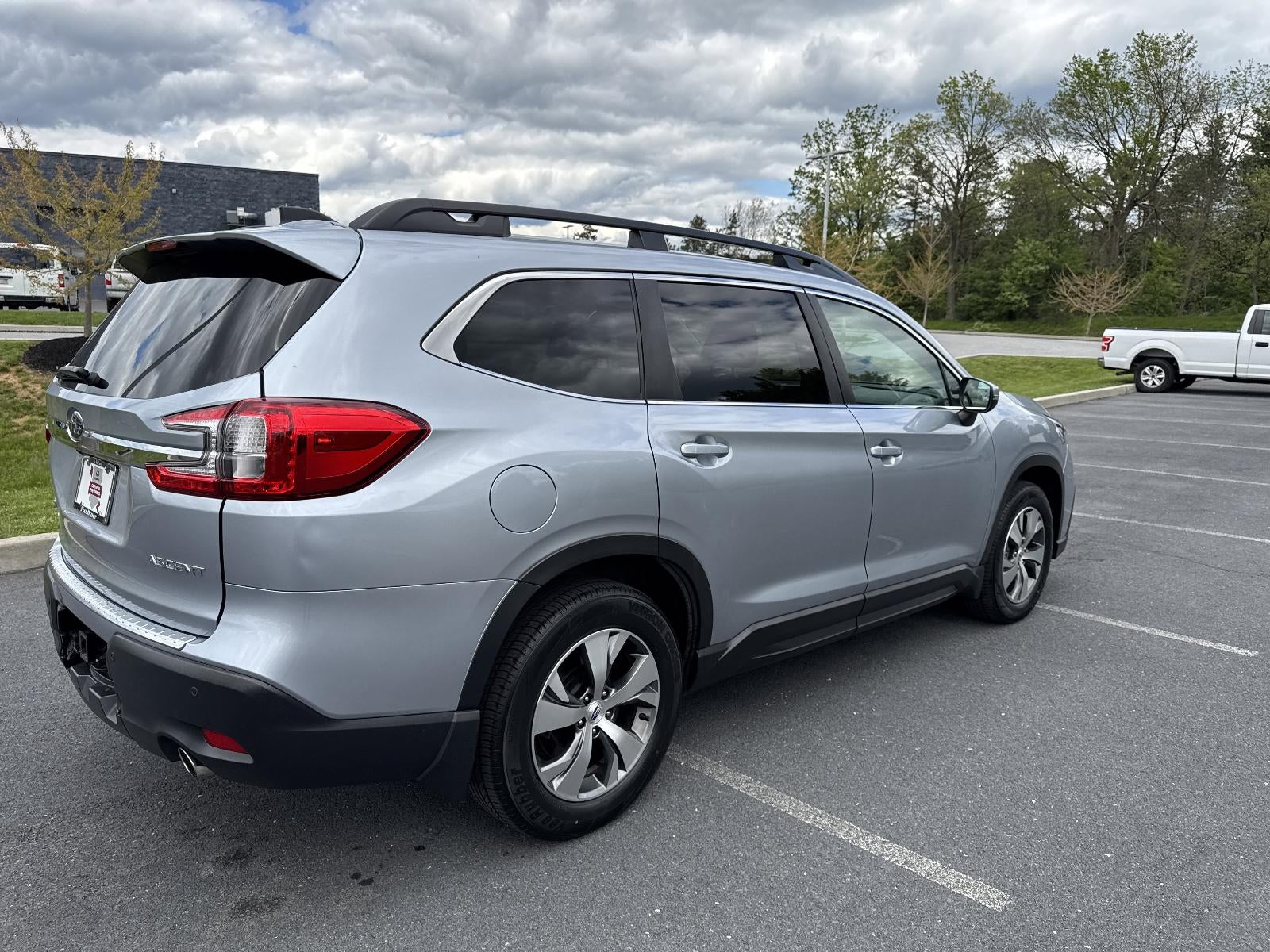 2023 Subaru Ascent Premium 8-Passenger