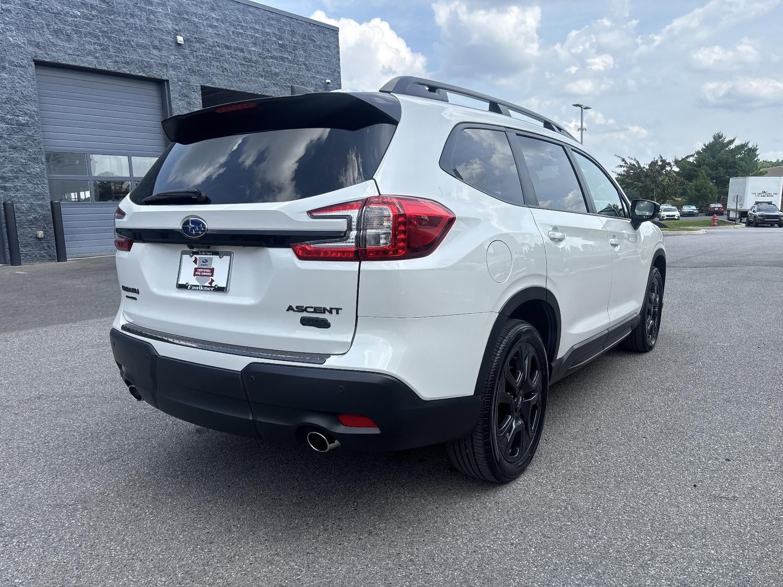 2025 Subaru Ascent Onyx Edition Touring 7-Passenger