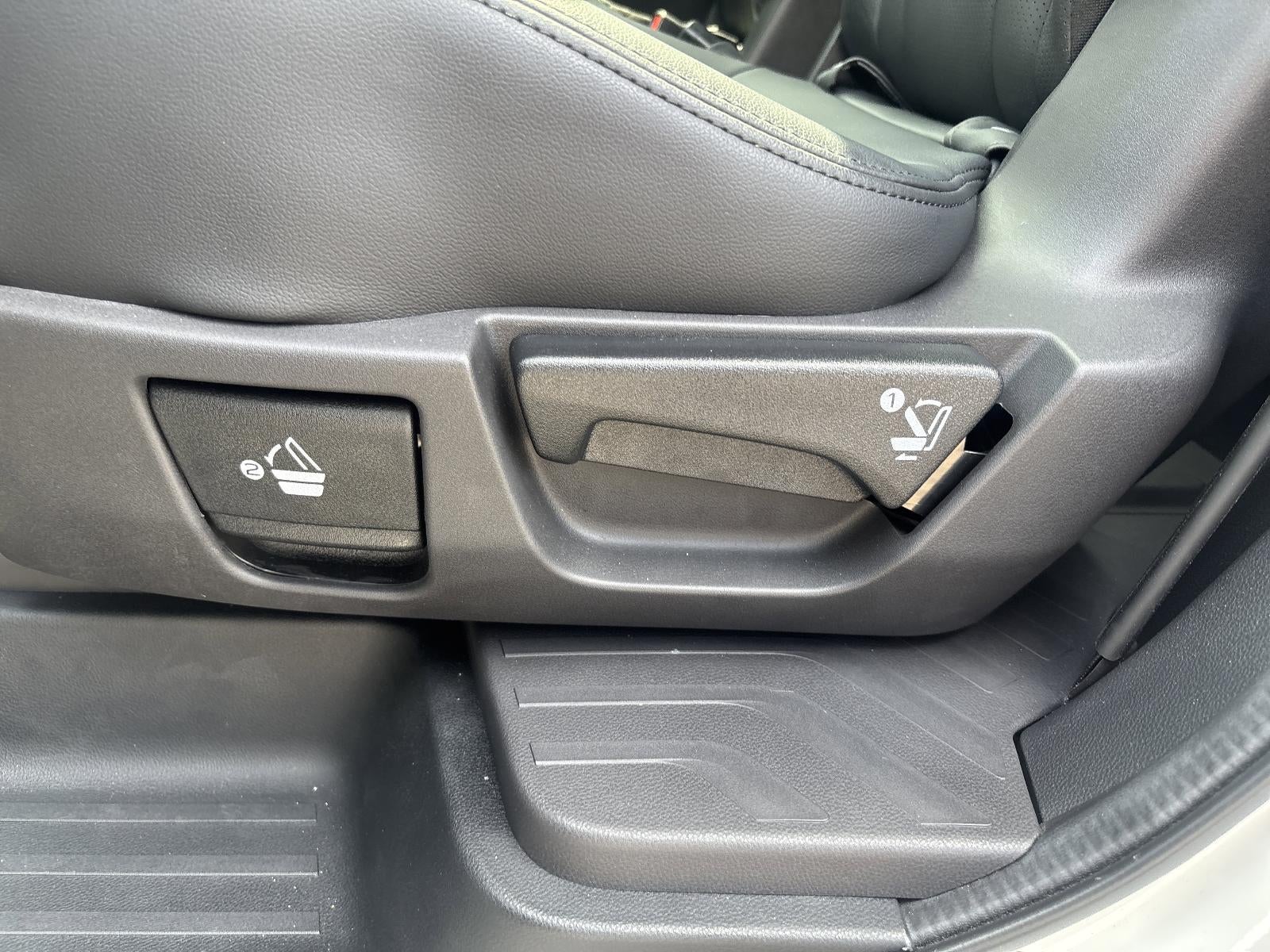 2025 Subaru Ascent Onyx Edition Touring 7-Passenger