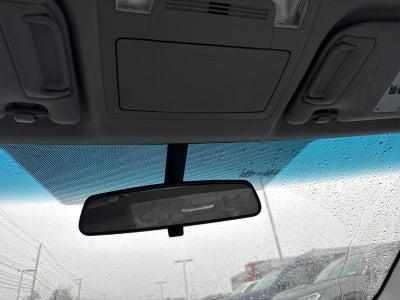 2017 Toyota Camry SE Auto (SE)