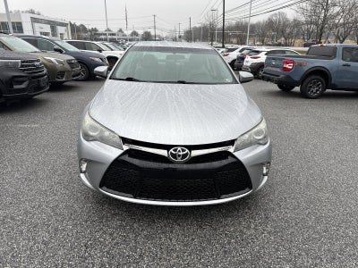 2017 Toyota Camry SE Auto (SE)