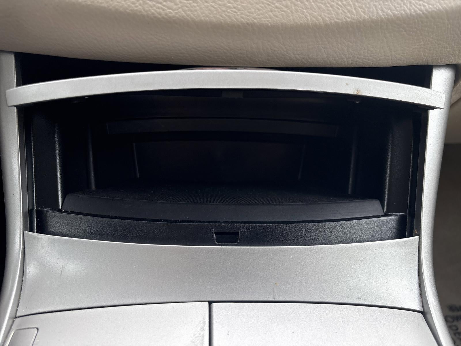 2010 Toyota Avalon 4dr Sdn XL (Natl)