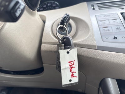 2010 Toyota Avalon 4dr Sdn XL (Natl)