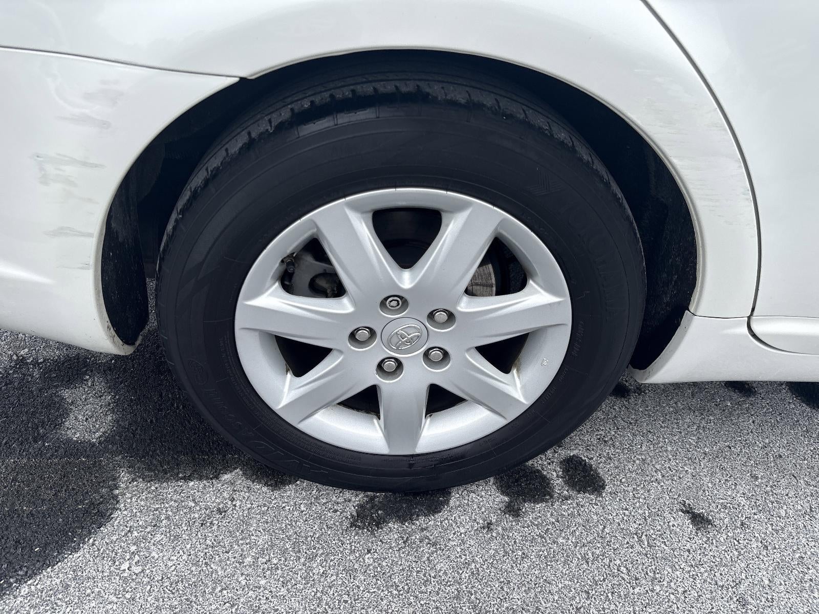 2010 Toyota Avalon 4dr Sdn XL (Natl)