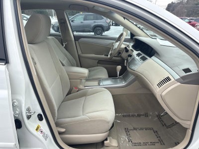 2010 Toyota Avalon 4dr Sdn XL (Natl)
