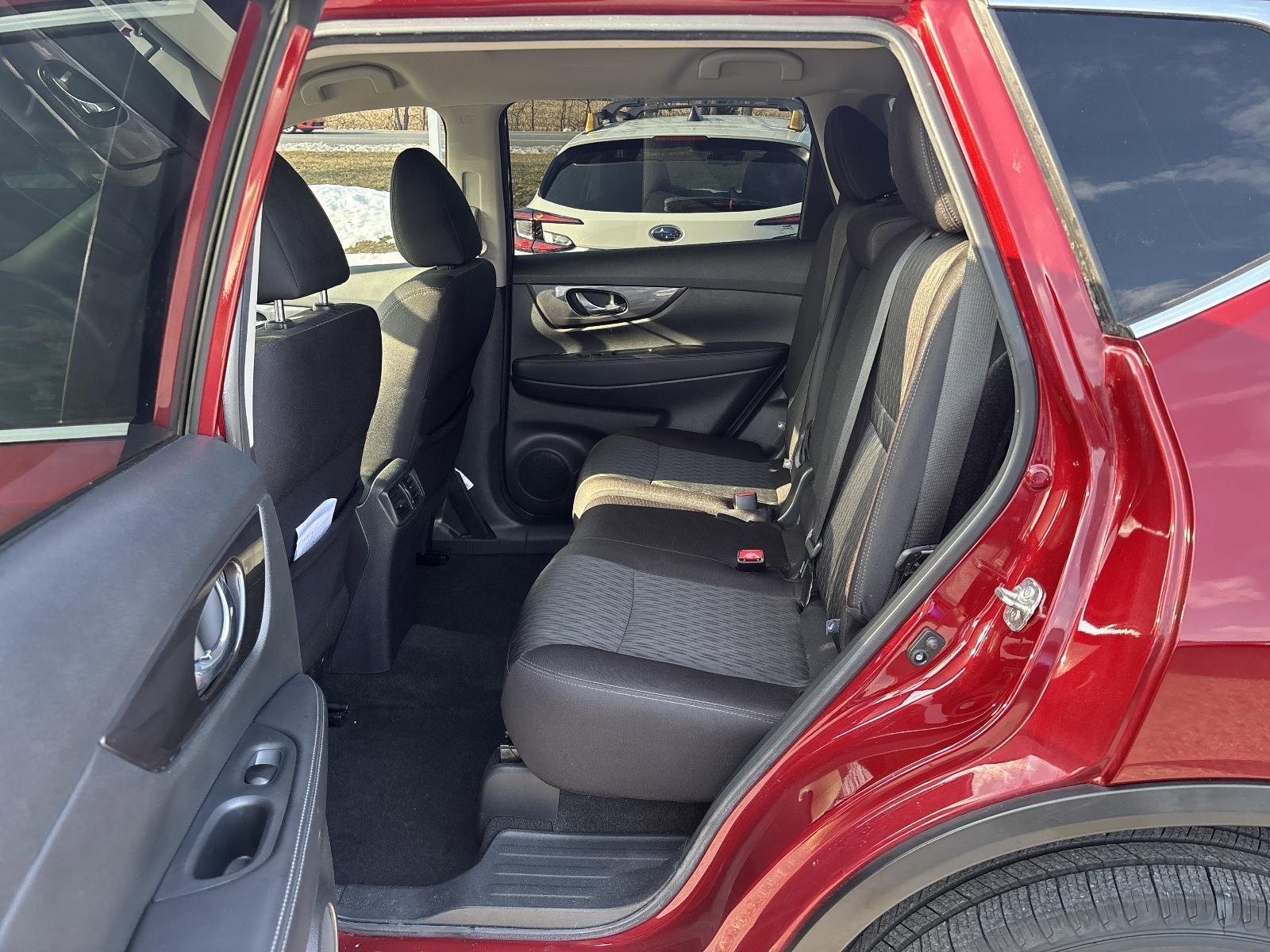 2020 Nissan Rogue AWD SV