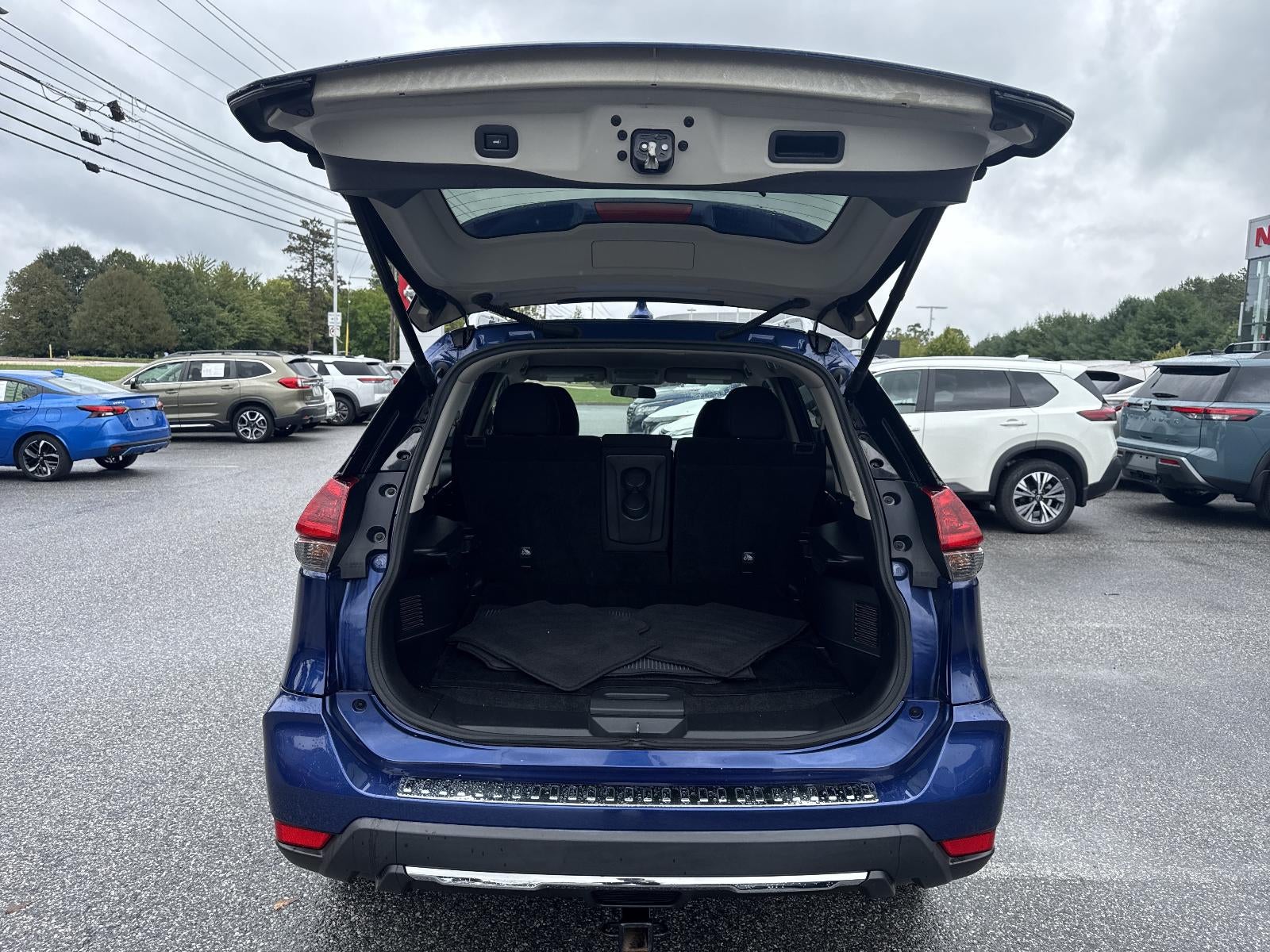 2018 Nissan Rogue AWD SV