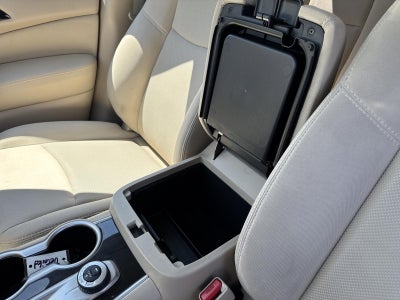 2017 Nissan Pathfinder 4x4 SV