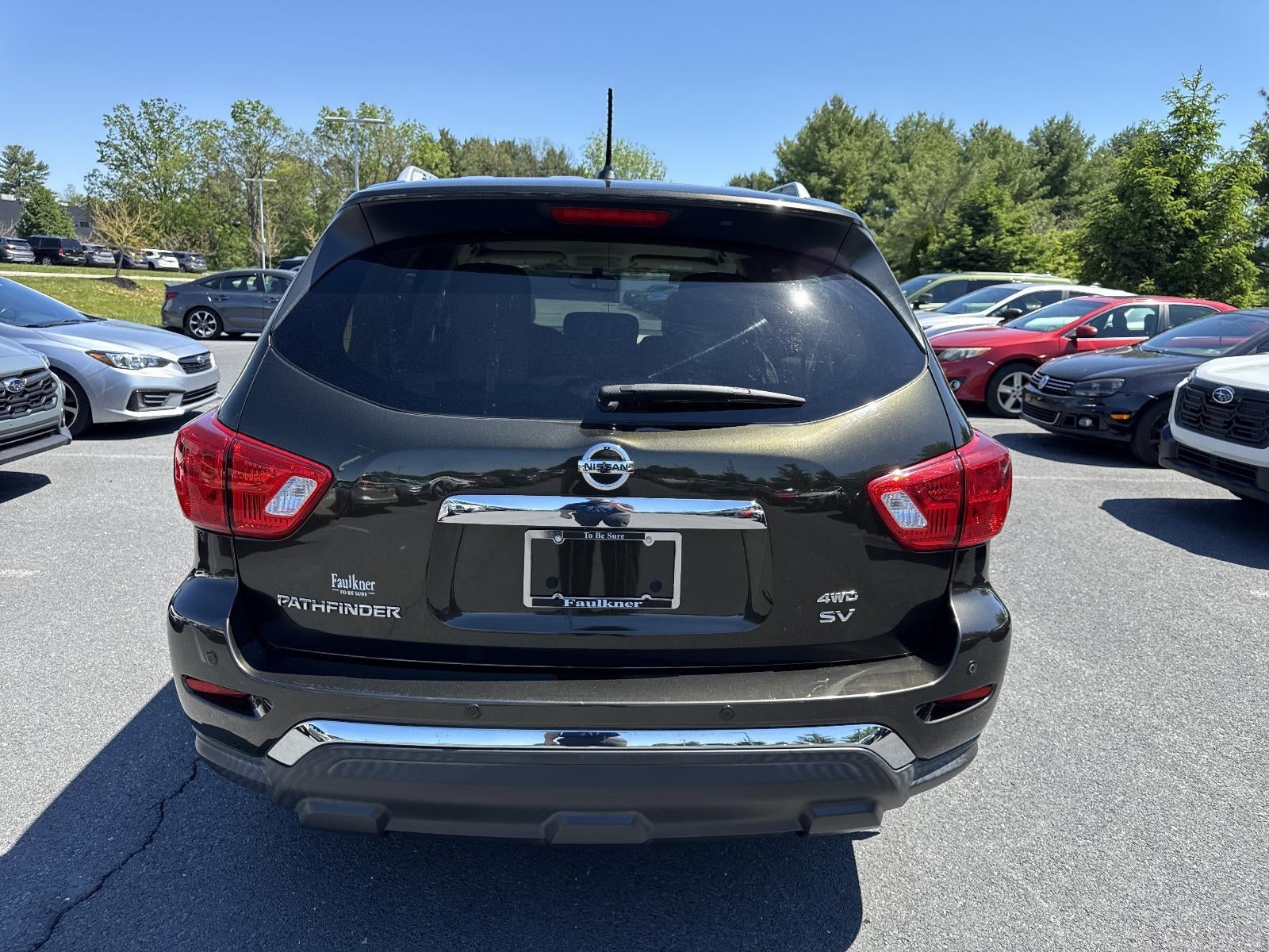 2017 Nissan Pathfinder 4x4 SV