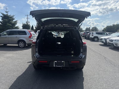 2024 Nissan Pathfinder Rock Creek 4WD