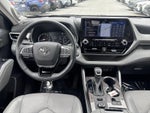 2021 Toyota Highlander Platinum AWD (Natl)