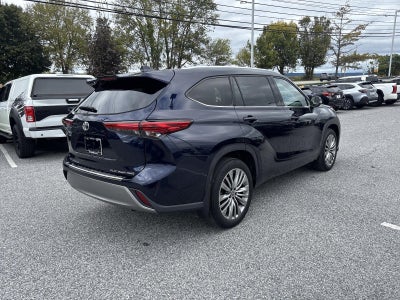 2021 Toyota Highlander Platinum AWD (Natl)