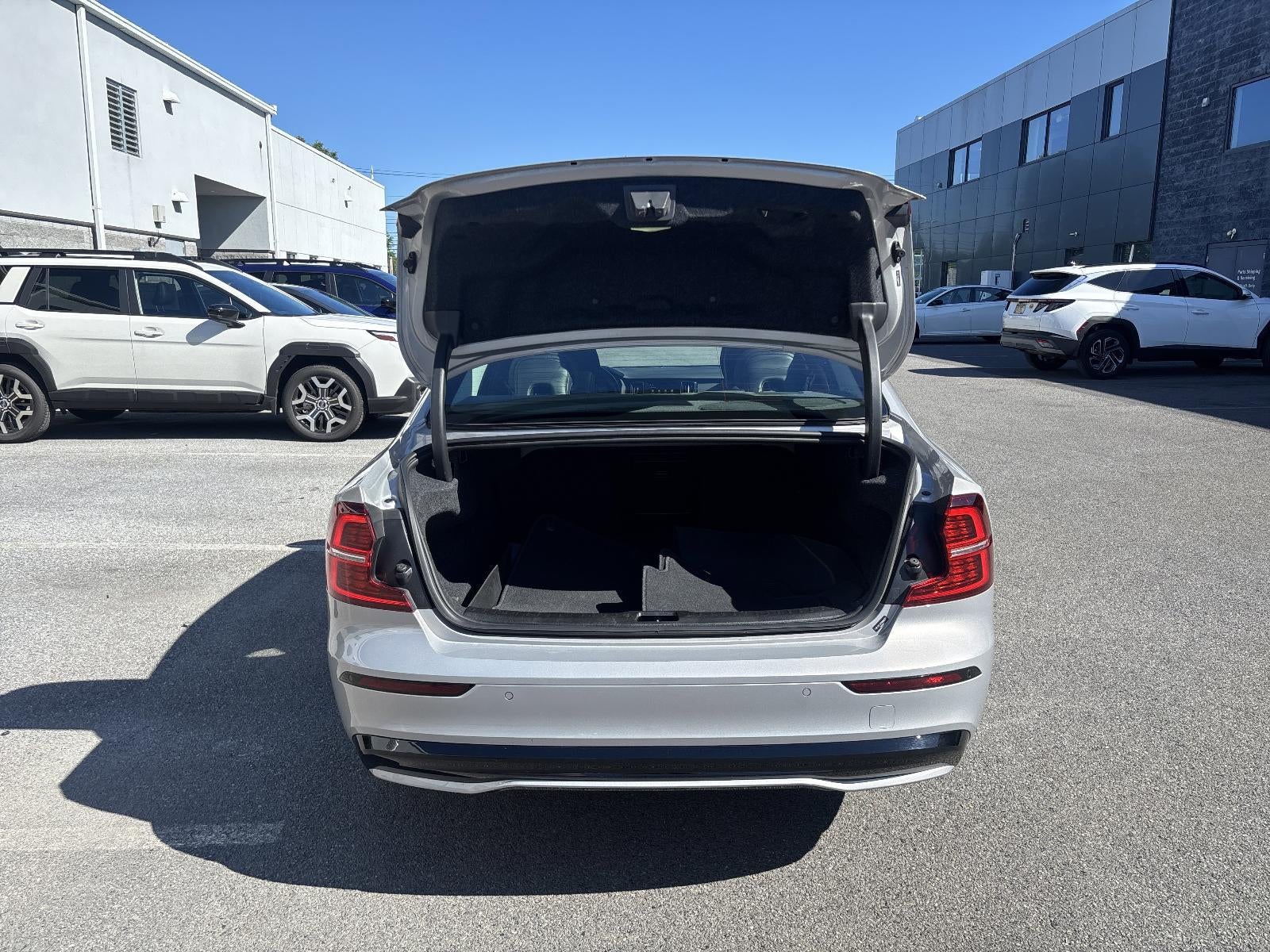 2025 Volvo S60 B5 FWD Core