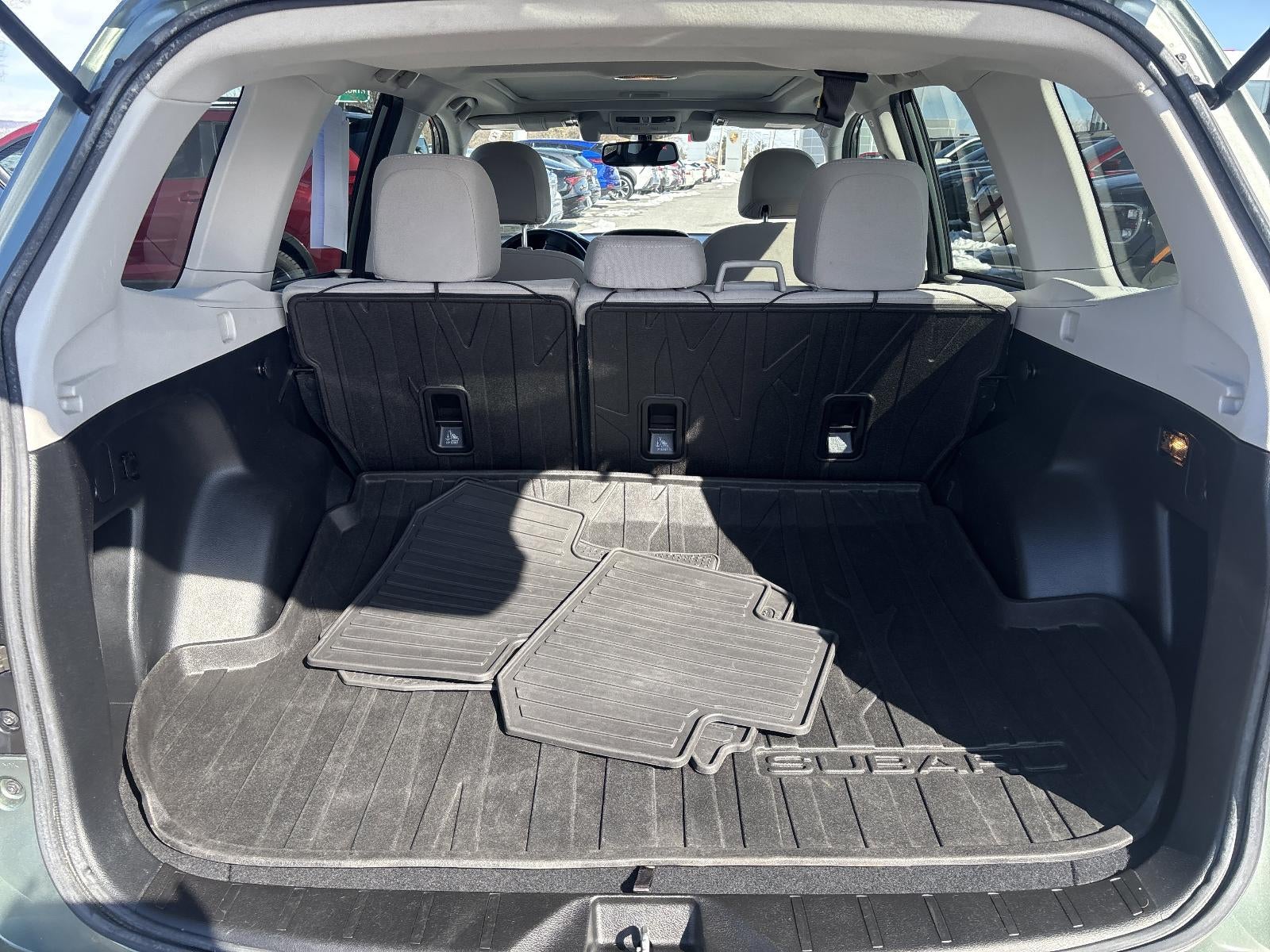 2015 Subaru Forester 2.5i Premium CVT