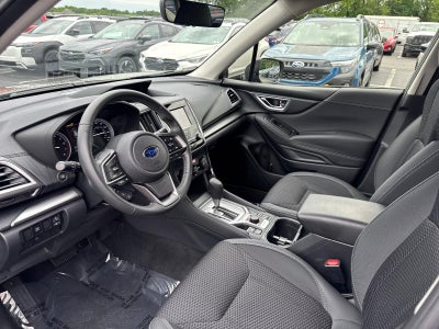 2024 Subaru Forester Premium AWD