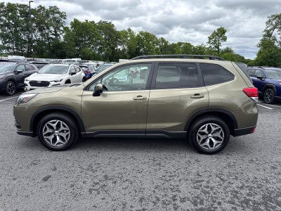 2024 Subaru Forester Premium AWD