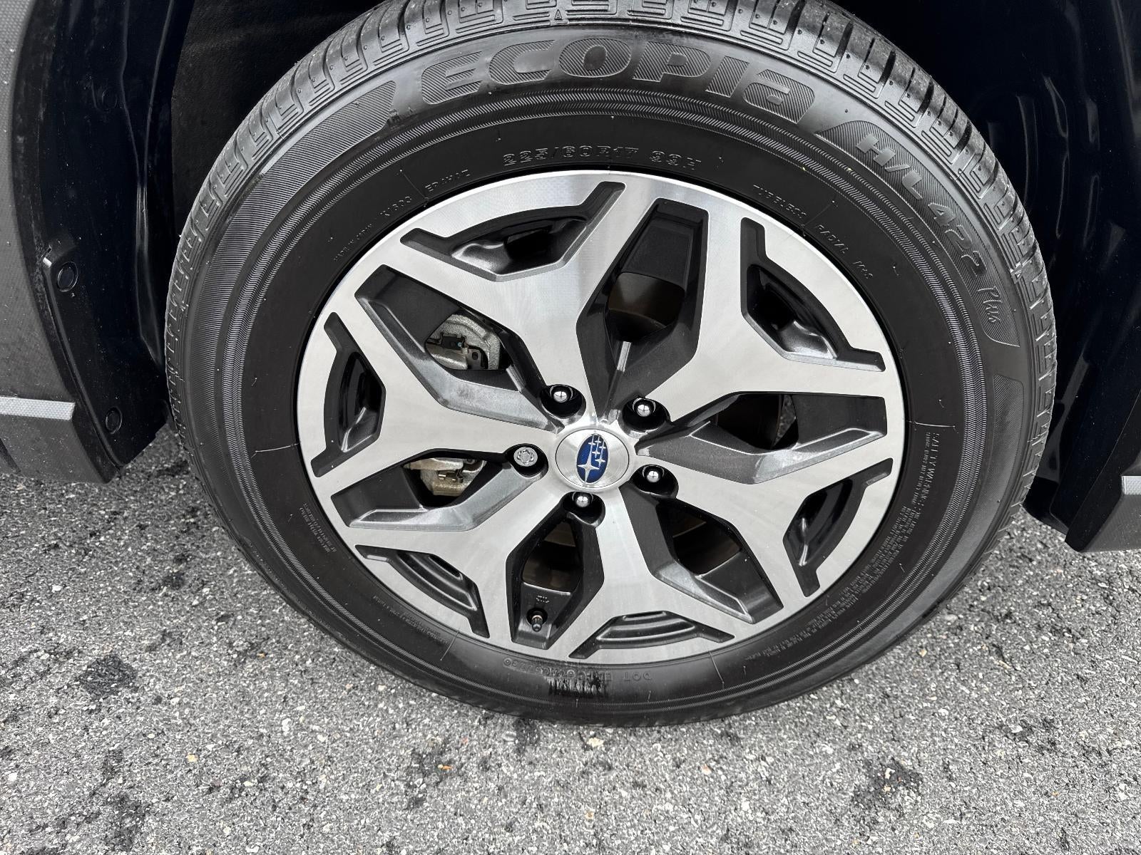 2024 Subaru Forester Premium AWD