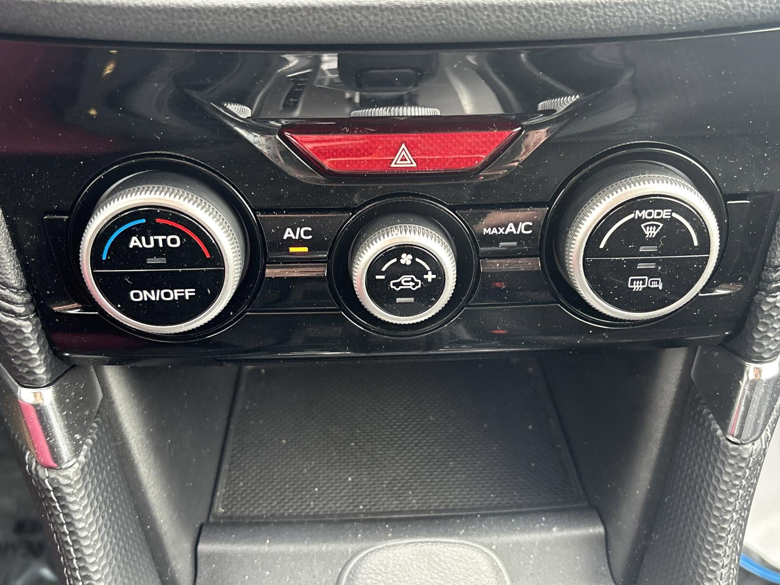 2024 Subaru Forester Premium AWD