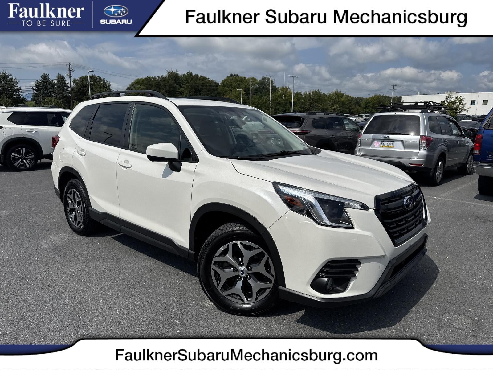 2023 Subaru Forester Premium CVT