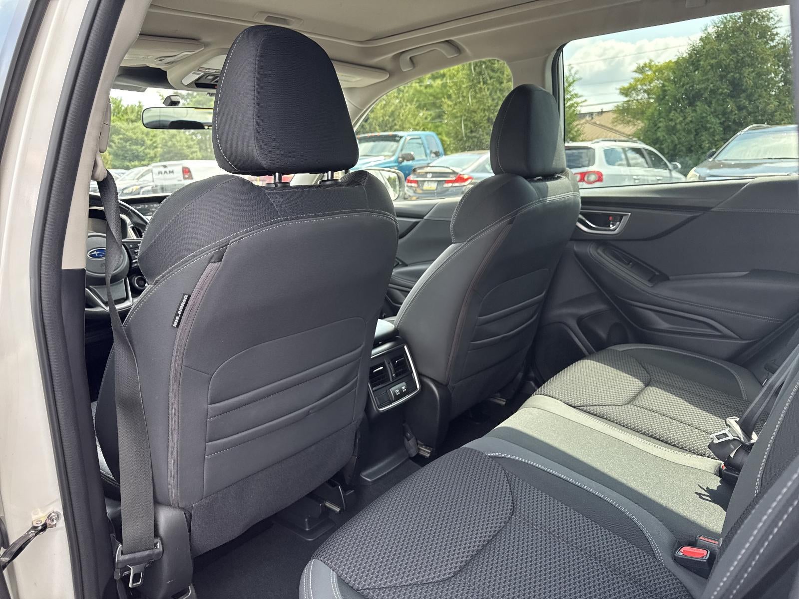 2023 Subaru Forester Premium CVT