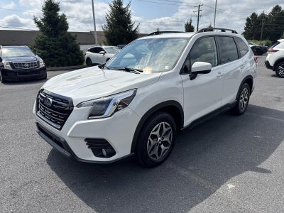 2023 Subaru Forester Premium CVT