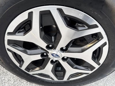 2023 Subaru Forester Premium CVT