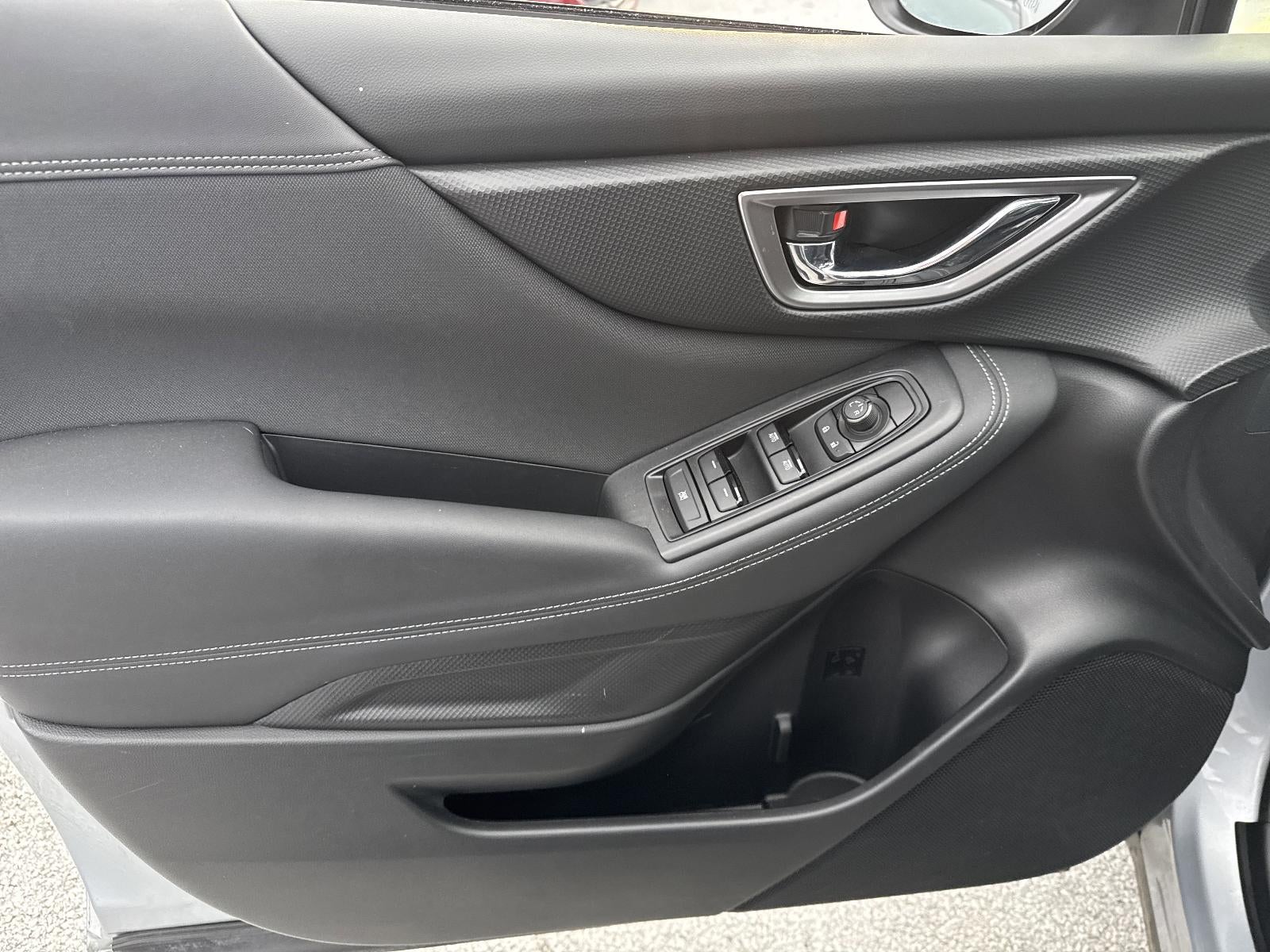 2023 Subaru Forester Premium CVT