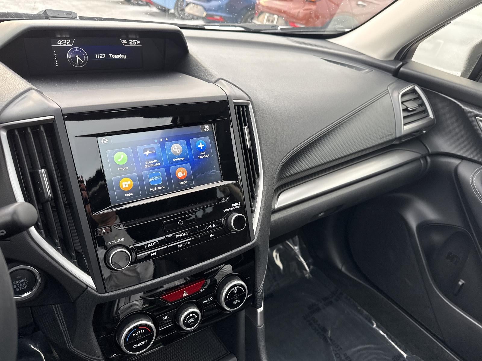 2023 Subaru Forester Premium CVT