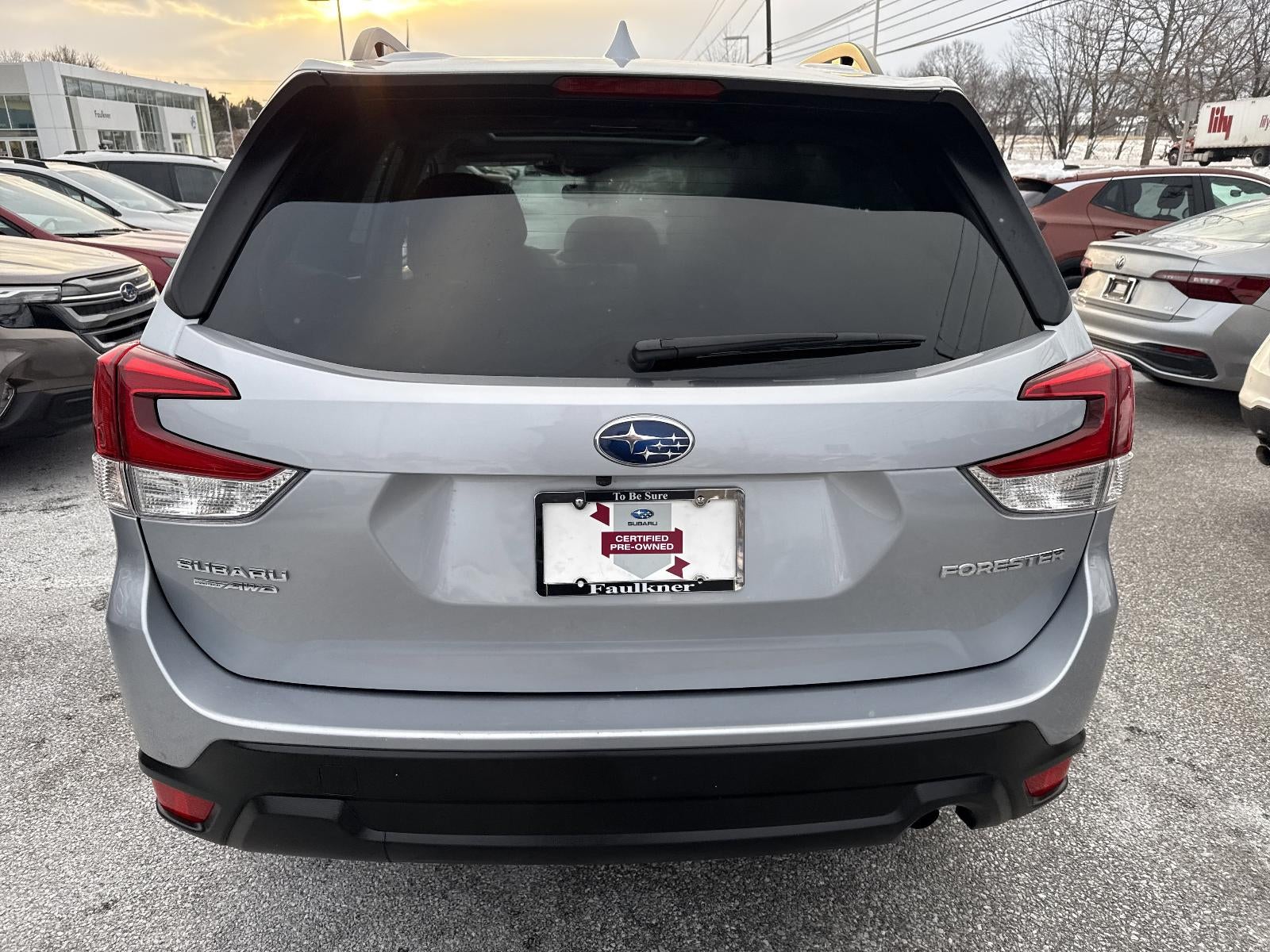 2023 Subaru Forester Premium CVT