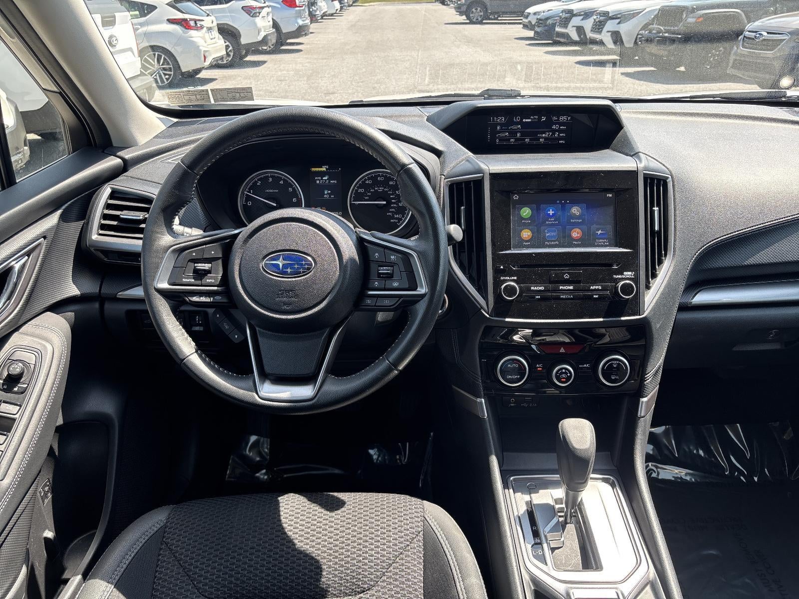 2023 Subaru Forester Premium CVT