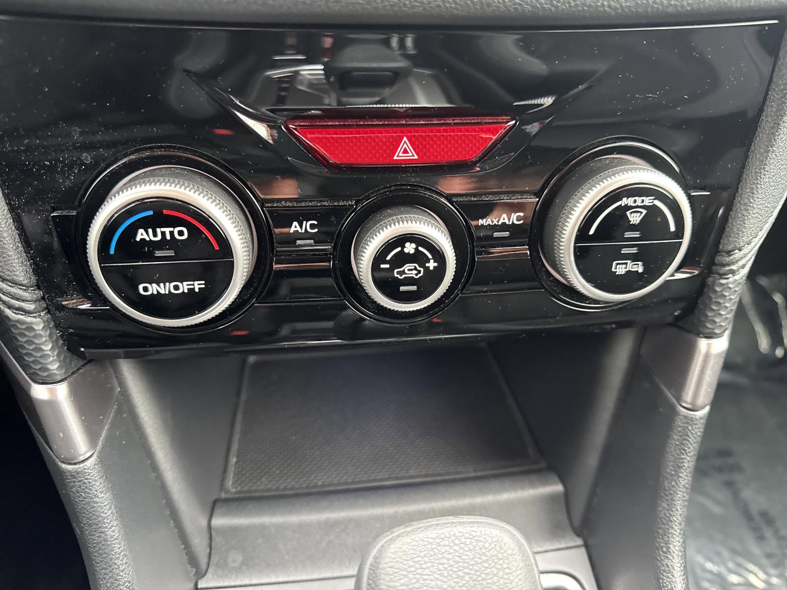 2023 Subaru Forester Premium CVT